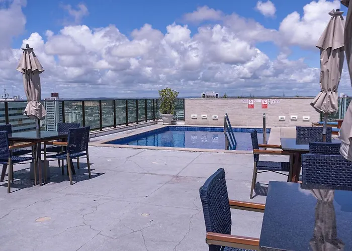 Flats No Pontes Home Stay Em Boa Viagem 350M Da Praia