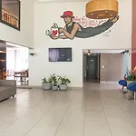 Flats No Pontes Home Stay Em Boa Viagem 350M Da Praia